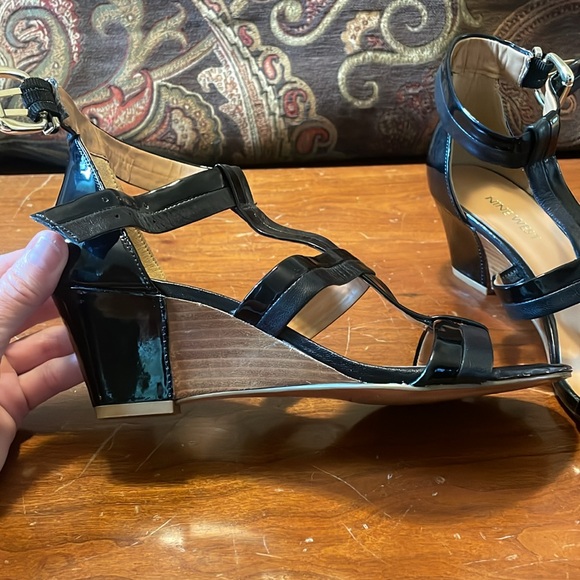Nine West patents gladiator wedge sandals. - Picture 2 of 6